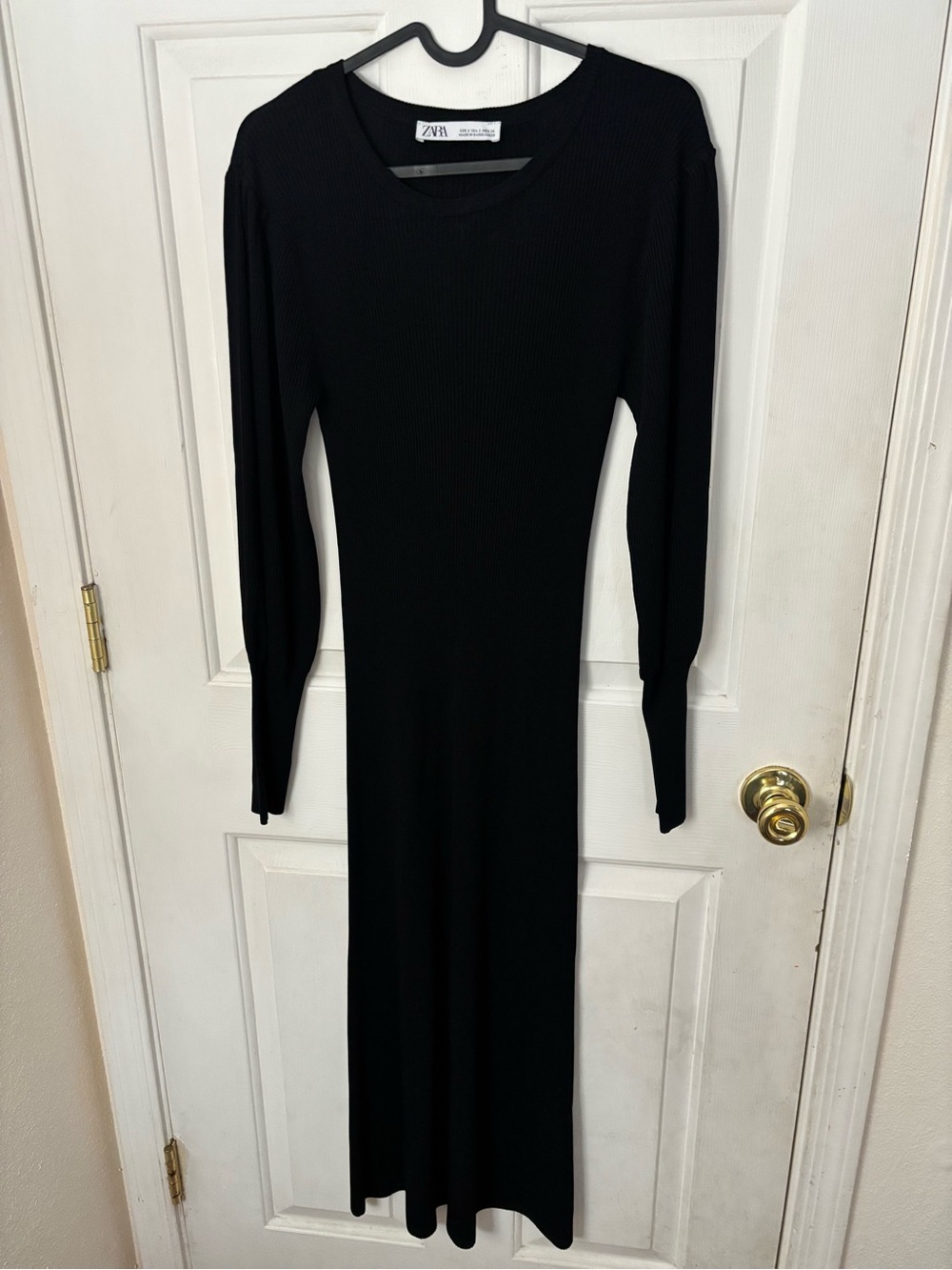 Zara Black Ribbed Long-Sleeve Maxi Dress